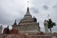 碑塔修建过程中（正北面）